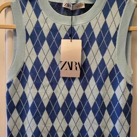 Zara Diamond Sweater Dress - Picture 9 of 10